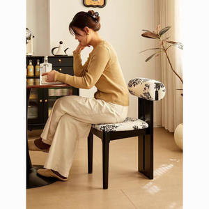 Silla de Comedor Tapizada de Estilo Francés Retro, Respaldo Moderno Minimalista Negro, para Adultos, para Comedor - Product Image 5