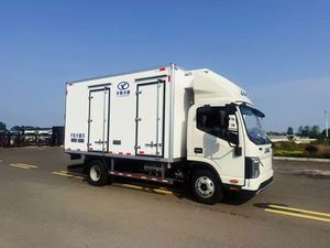 Camion frigorifique JAC de 4,2 mètres - Utilisé pour le transport de légumes et de viande - À vendre - Product Image 2