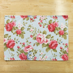 Napperons en tissu durables et lavables, résistants aux taches, imprimés sur mesure, pour la restauration fine et les fournitures de table d'hôtel. - Product Image 1