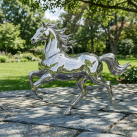 Escultura Moderna de Caballo Galopante en Acero Inoxidable Pulido, Símbolo de Éxito Personalizado en Metal para Parques Comerciales