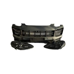 สำหรับ <span class=keywords><strong>Porsche</strong></span> <span class=keywords><strong>Cayenne</strong></span> 2011-14อัพเกรดเป็น<span class=keywords><strong>2022</strong></span>ชุดตัวถังรถรุ่นใหม่สำหรับ <span class=keywords><strong>Porsche</strong></span> <span class=keywords><strong>Cayenne</strong></span> <span class=keywords><strong>GTS</strong></span> refit Turbo Style อุปกรณ์ตกแต่งรถยนต์ - Product Image 3