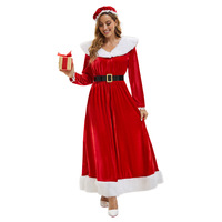 Ensemble de robe longue de Noël vintage en velours pour chat, avec capuche et ceinture, pour un look festif prêt pour les fêtes, plein d'ambiance de Noël