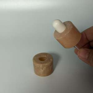 Botella de Perfume de Plástico Cilíndrica de 18 mm con <span class=keywords><strong>Gotero</strong></span> 18/410, Pulverizador y Tapas Premium - Product Image 3