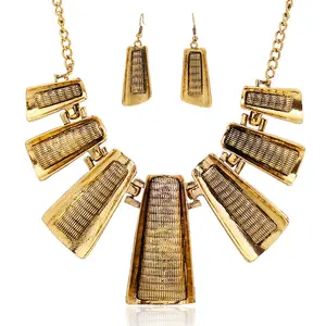 ZT294 High quality fashion jewelry set alloy metal necklace and earrings set