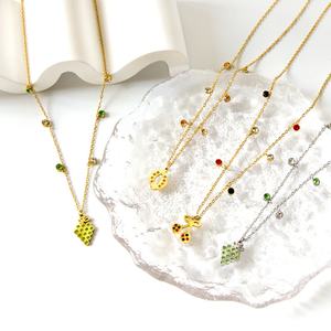 Collar de Joyería con Colgante de Clavícula de Lujo Personalizado, Collar de Acero Inoxidable de 18k, Regalo para Mujer - Product Image 1