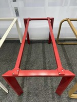 Piétement de table en métal à 4 pieds parallèles, réglable, ergonomique, moderne et robuste pour la maison, le bureau et les postes de travail.