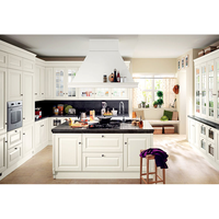 Armoire de cuisine en bois massif sur mesure, design personnalisé haut de gamme, style traditionnel
