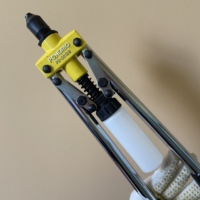 Pistolet à riveter à double poignée écologique de 18 pouces Outil de rivetage manuel industriel OEM personnalisable pour l'utilisation de tôles