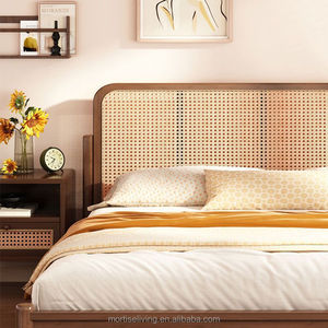 Letto Matrimoniale in Rattan Stile Antico Francese Vintage, Lussuoso e Durevole, per Camera da Letto Principale e Soggiorno - Product Image 4