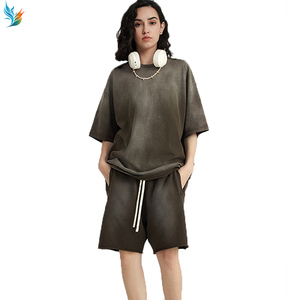 Conjunto de Camiseta y Pantalones Cortos Negros Vintage <span class=keywords><strong>para</strong></span> <span class=keywords><strong>Hombre</strong></span>, Estilo Streetwear Oversize <span class=keywords><strong>con</strong></span> Acabado Desgastado - Product Image 5