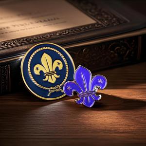 Bán buôn fleur-de-lis Crest Motif Lily biểu tượng men phù hiệu kim loại nhóm cảm thấy thanh niên trinh sát Câu lạc bộ tình nguyện sử dụng quà lưu niệm - Product Image 2