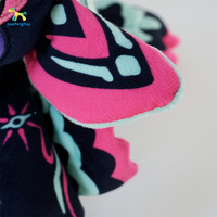 Peluche de dragon fantastique personnalisée OEM ODM, figurine en peluche de personnage original, jouet créature douce au design personnalisé pour collection ou cadeau