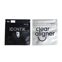 Sacs d'emballage transparents en mylar pour aligneurs de dents au design personnalisé Sacs d'emballage en mylar pour fil dentaire Pochette en plastique scellée sur 3 côtés