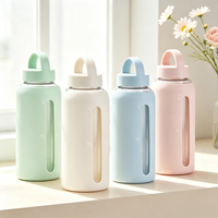 Bouteille d'eau en verre de grande capacité 800 ml pour l'extérieur, personnalisable, avec couvercle de protection et poignée, vente en gros d'usine