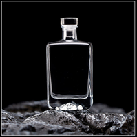 Étiquettes en métal étain sur mesure de qualité supérieure 100 ml 200 ml 750 ml 700 ml pour bouteilles en verre de rhum, whisky, vodka, gin et spiritueux