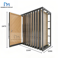 Présentoir de porte multifonctionnel pour échantillons de carreaux de céramique et de parquets, avec portes coulissantes et support vertical
