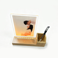 Porte-stylo multifonctionnel en bois à LED, à piles, avec commande tactile, lumière blanc chaud, veilleuse à intensité variable, organisateur de rangement DIY