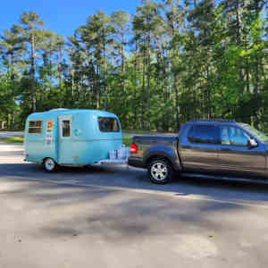 Remolque de Viaje Retro Vintage Personalizado, Caravana Pequeña para Acampar, Carrito de Comida Móvil Ligero <span class=keywords><strong>en</strong></span> <span class=keywords><strong>Venta</strong></span> - Product Image 3