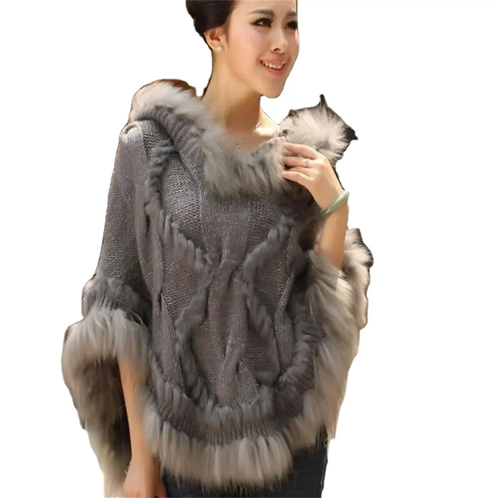 Kış lüks kadınlar uzun rakun kürk pelerin örgü yün kazak kazak gevşek panço Streetwear kalın giyim palto ile şapka