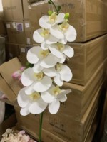 Fleurs d'orchidées artificielles faites à la main en gros, toucher réel, 9 têtes d'orchidées pour la fête des mères, les remises de diplômes et les décorations de mariage