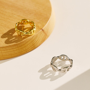 Anello in Vetro Elettroplaccato Personalizzato Stile Europeo Americano, Trendy, a Naso di Maiale, Non Sbiadisce, Modello Celebrità di Internet - Product Image 1