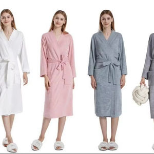 Peignoir en tissu éponge transfrontalier - Vêtement de détente unisexe confortable, peignoir <span class=keywords><strong>pour</strong></span> couples avec logo personnalisé, style fin <span class=keywords><strong>pour</strong></span> hôtels et chambres d'hôtes - Product Image 1