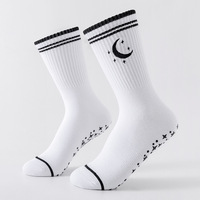 Chaussettes de Pilates antidérapantes personnalisées OEM pour usine, chaussettes de yoga et de barre, design personnalisé