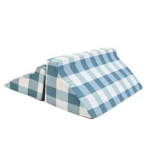 Coussin orthopédique triangulaire en forme de R pour le soutien lombaire, idéal pour les soins aux personnes âgées, le soulagement du dos et le remodelage corporel - Product Image 4