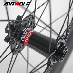 <span class=keywords><strong>27.5er</strong></span> Xe Đạp Leo Núi Bánh Xe 25 Mét Chiều Cao 35 Mét Chiều Rộng Carbon <span class=keywords><strong>Mtb</strong></span> Wheels 650B Novatec/Powerway Hub Carbon Wheelset - Product Image 4