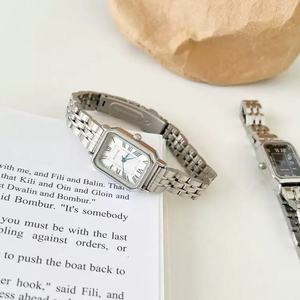 Orologio di alta qualità in acciaio inossidabile personalizzato da fabbrica <span class=keywords><strong>cinturino</strong></span> in <span class=keywords><strong>pelle</strong></span> orologio da <span class=keywords><strong>donna</strong></span> regolabile da <span class=keywords><strong>donna</strong></span> orologio al quarzo - Product Image 4