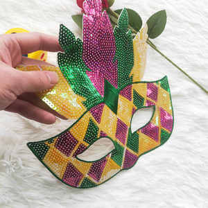 Vente en gros personnalisée Mardi Gras vêtements brodés grandes paillettes thermocollantes brodées sur patchs pour vêtements - Product Image 2