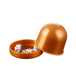 Juego de Vasos y Caja de Dados Redondos de Plástico PP con Logotipo Personalizado para KTV, Hotel, Publicidad, Venta al por Mayor, Artículos Promocionales para Fiestas - Product Image 5