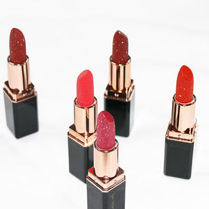 Hydraterende Langdurige Cosmetica Waterdichte Vegan Groothandel Make Uw Eigen Private Label Of Kleuren Matte Lippenstift - Product Image 1