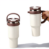 Gobelet isotherme portable grande capacité 40oz en acier inoxydable 304 avec paille intégrée