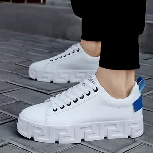 2023 New Design Men Leather Sneakers Fashion Trend Men's Chunky Casual Shoes