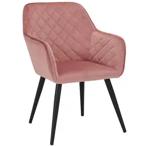 北欧のシンプルなスタイルのアームチェア快適な椅子ピンクベルベットダイニングチェア