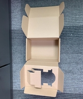 Boîte postale d'expédition ondulée kraft brune personnalisée au design créatif pour l'emballage de bouteilles en carton plastification mate éponge