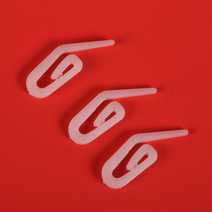 High Quality Customization White Hard 3 cm Window Plastic <strong>Curtain</strong> <strong>Hooks</strong> for <strong>Curtains</strong> - Product Image 1