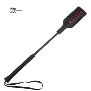 แส้ยาวทำจากหนังเทียม สำหรับการขี่ม้า ใช้ในกิจกรรม BDSM สำหรับการพันธนาการ ตี หรือใช้เป็นอุปกรณ์สำหรับคู่รัก - Product Image 5