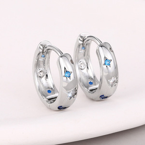 Pendientes Micro Pave Star Moon para Mujer, Joyería Fina para Uso Diario - Product Image 4