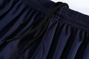 Conjunto de uniforme de fútbol con camuflaje degradado personalizado para adultos, de secado rápido, transpirable, para entrenamiento y partidos. - Product Image 5