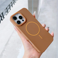 Coque de téléphone magnétique minimaliste à anneau fin contrastant pour iPhone 16 15 14 13 12, protection givrée douce pour la peau