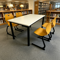 Ensemble table et chaises de salle à manger en plastique léger, écologique, durable, gain de place, 4 places, design minimaliste pour restaurant, école