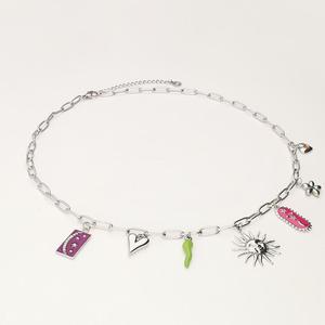 Collier à pendentif personnalisé pour femmes Bijoux en acier inoxydable plaqué or Étoiles Lunes Soleil Coeur Fleur Collier à breloques - Product Image 5