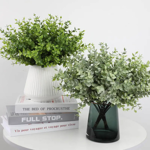 Planta Artificial de Eucalipto Simulada, Decoración Verde para el Hogar, Bodas, Uso en Exteriores, Hojas Dobles Verdes de Plástico, Estilo de 8 Mallas - Product Image 1