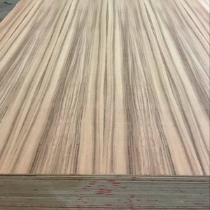 Hojas de contrachapado Triplay De PAROTA certificadas FSC, tamaño estándar de 4x8 pies para proyectos de bricolaje Porata - Product Image 3