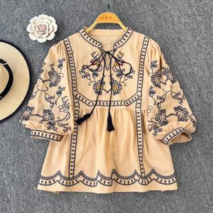 Camicia di lino con lacci ricamati in stile etnico Vintage per la nuova maglia artistica da <span class=keywords><strong>donna</strong></span> con scollo a V manica a sette quarti - Product Image 3