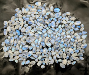 Espléndido 100% Natural blanco Arco Iris piedra lunar cabujón Grado Superior AAA + CALIDAD 5A Diamante Azul cuarzo piedras preciosas sueltas joyería - Product Image 6