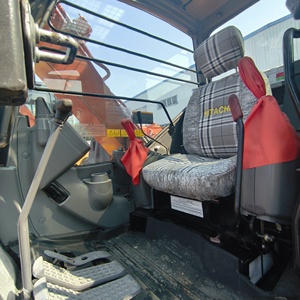 Excavatrice d'occasion Hitachi <span class=keywords><strong>ZX</strong></span> 80 de 8 tonnes à vendre – Excavatrice lourde japonaise de 8 tonnes en excellent état à prix réduit - Product Image 4