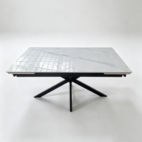Table à manger extensible moderne personnalisée en pierre frittée avec pieds en métal robustes pour la salle à manger à domicile, l'hôtel, le restaurant